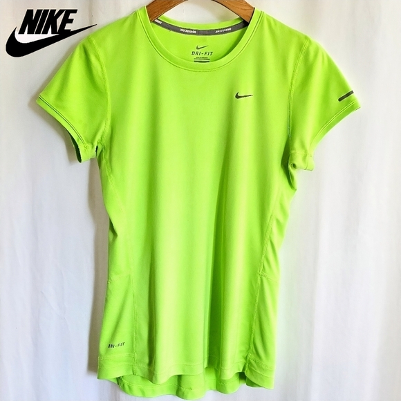 Nike Running Neon Green Short Sleeve Dri-Fit Miler Running T-Shirt - Picture 13 of 16